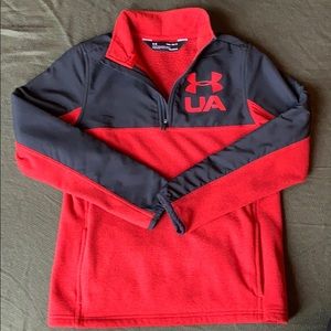 🏀 Boys Under Armour Pull Over Size Med. (10/12)